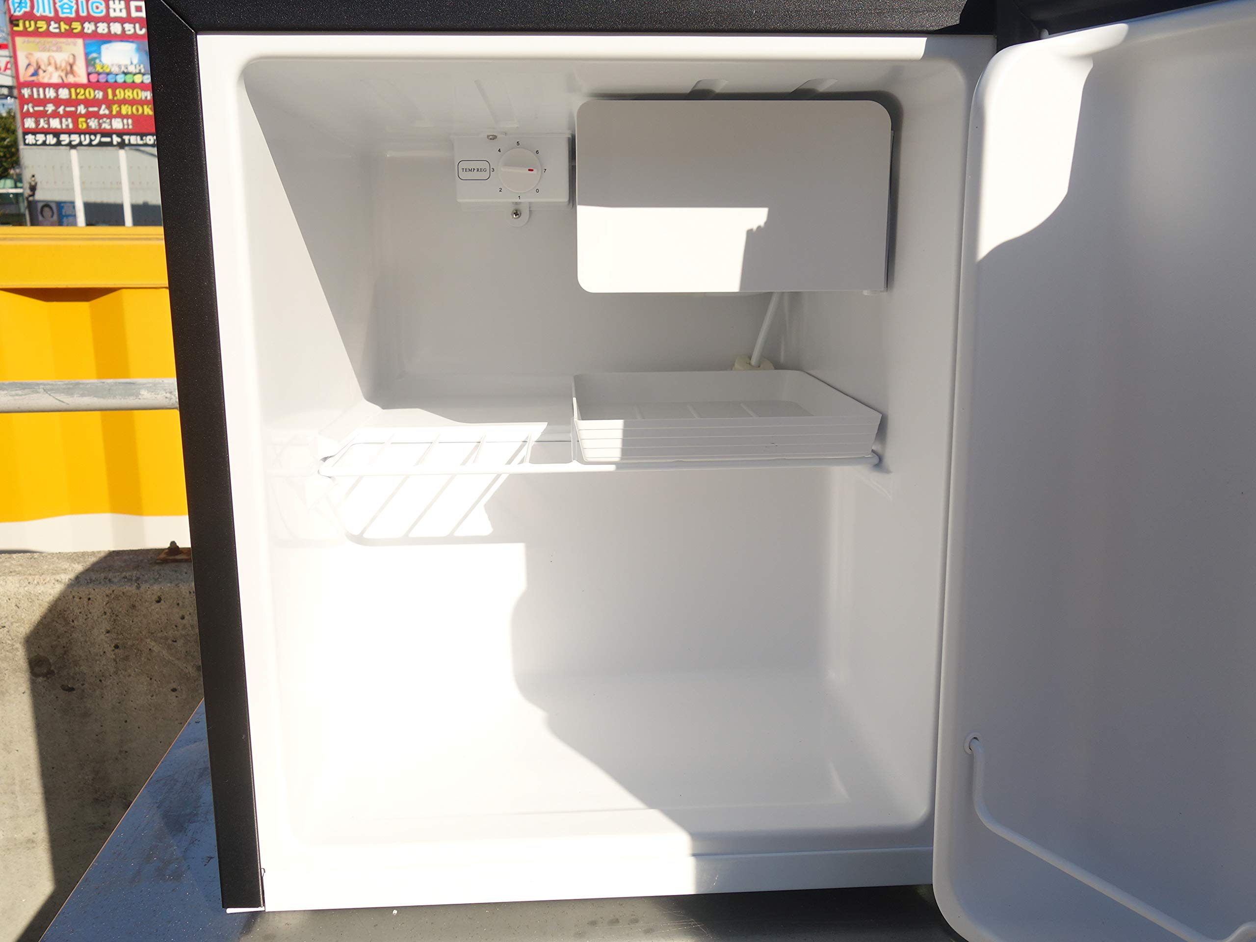 Amazon | エレクトロラックス 45L 1ドア冷蔵庫（直冷式）Electrolux