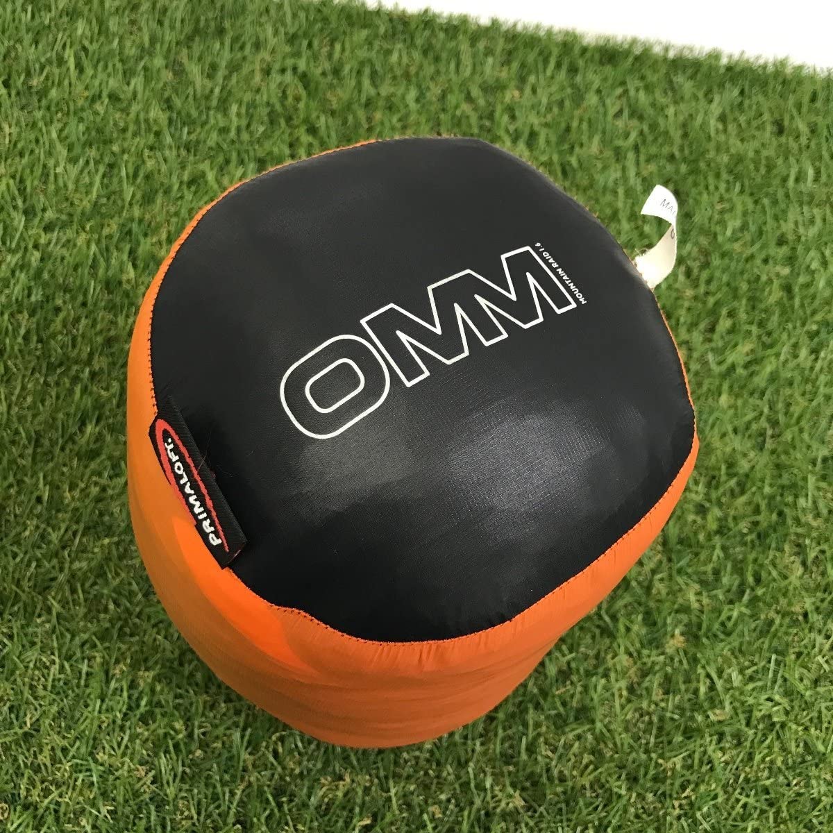 Amazon.co.jp: OMM MOUNTAIN RAID 1.6 マウンテンレイド1.6 シュラフ