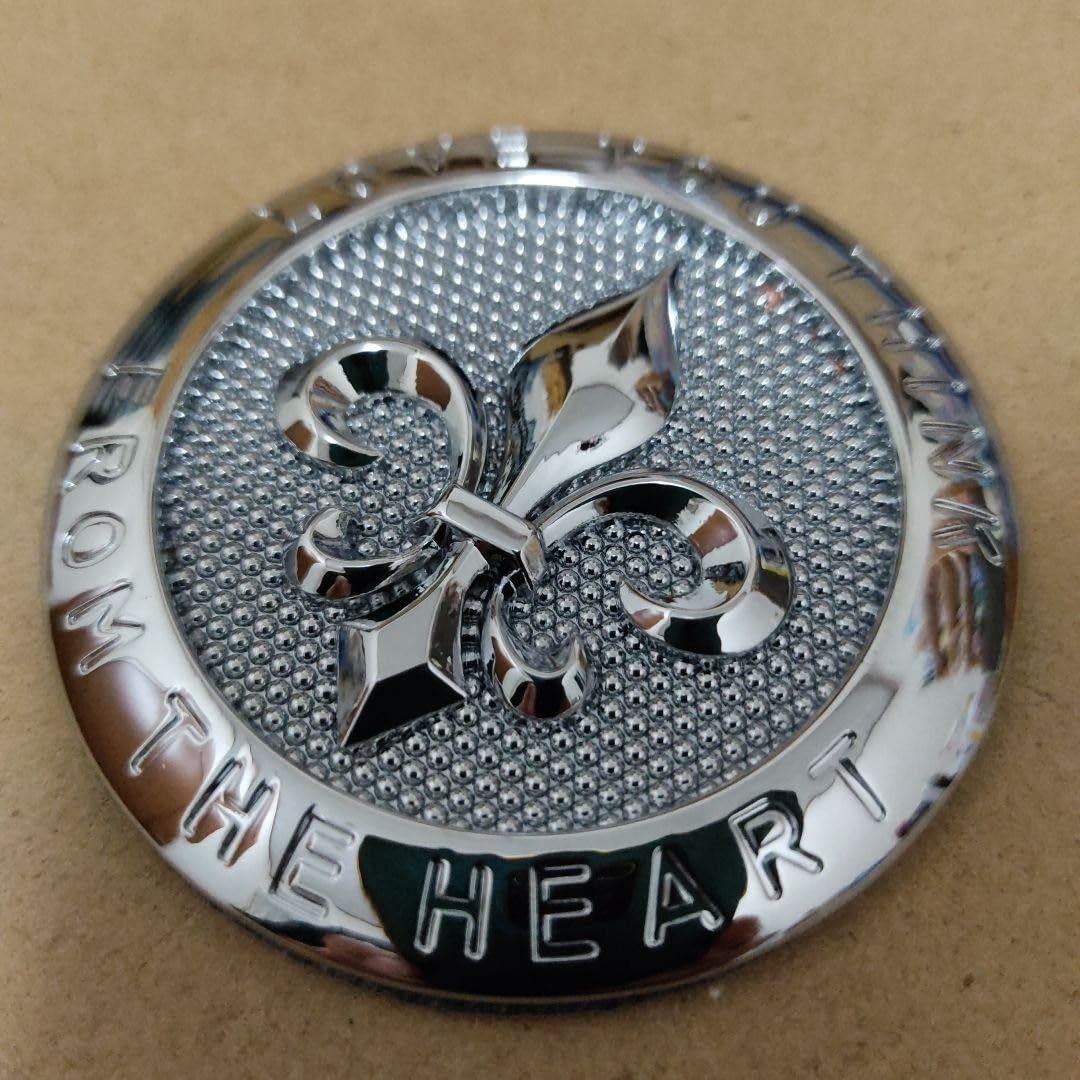 Amazon.co.jp: 2個セットユリの紋章（アイリス） のエンブレム