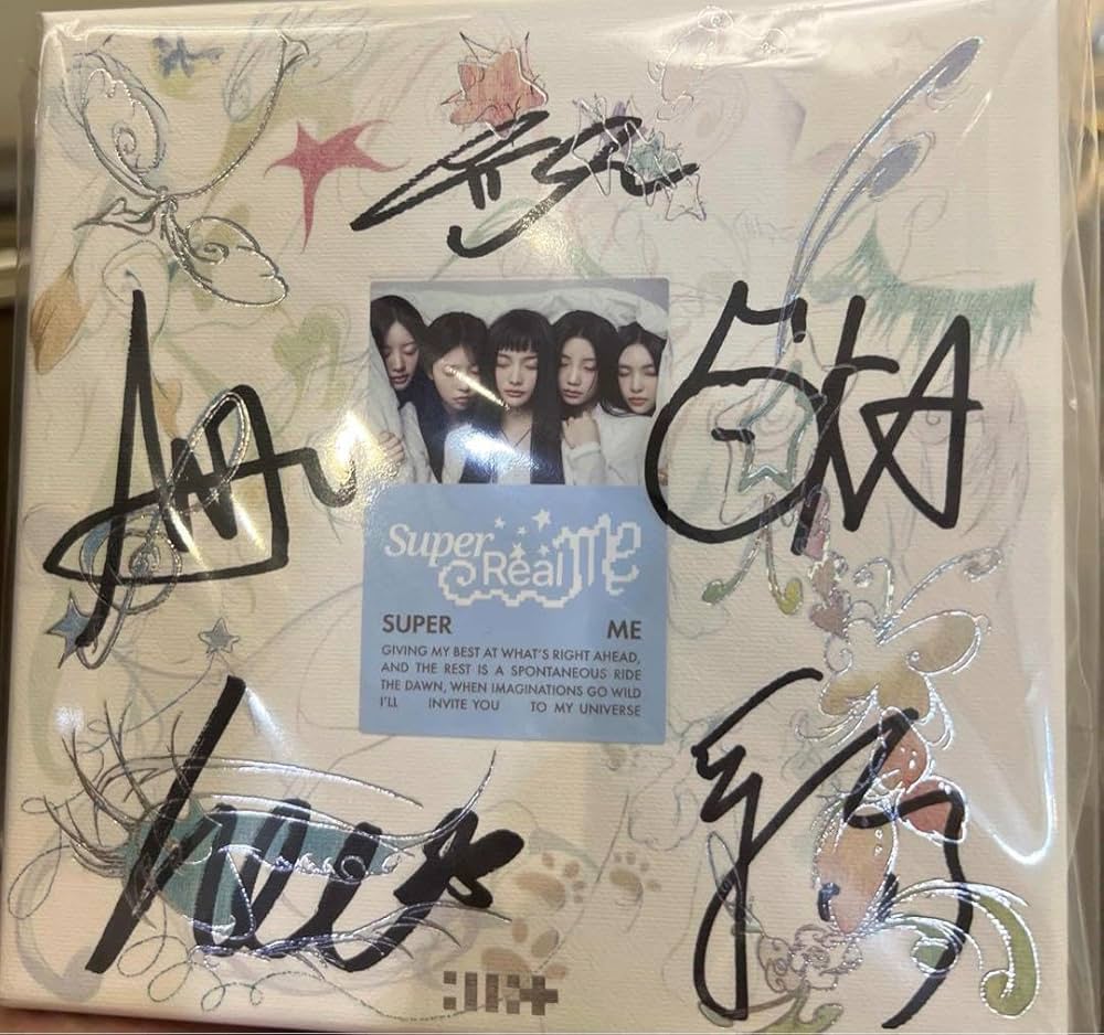 Amazon.co.jp: ILLIT サイン入り アルバム : ホビー