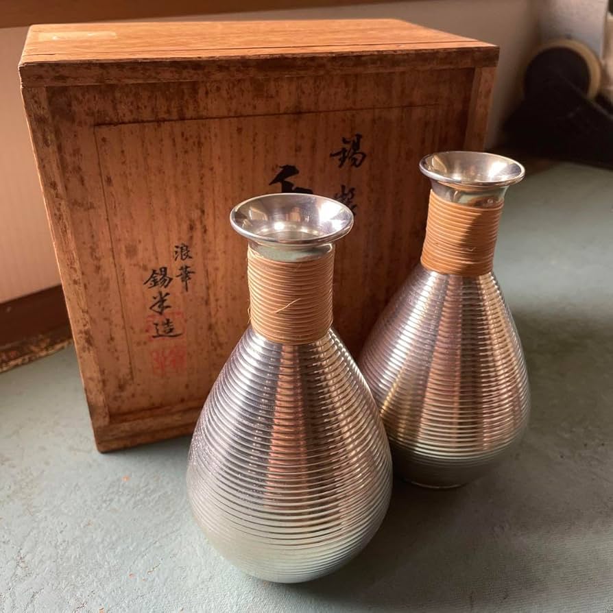 ウスヰ謹製 純銀製 酒器 ちろり二本 酒盃三客 計約258g 共箱 FR8220