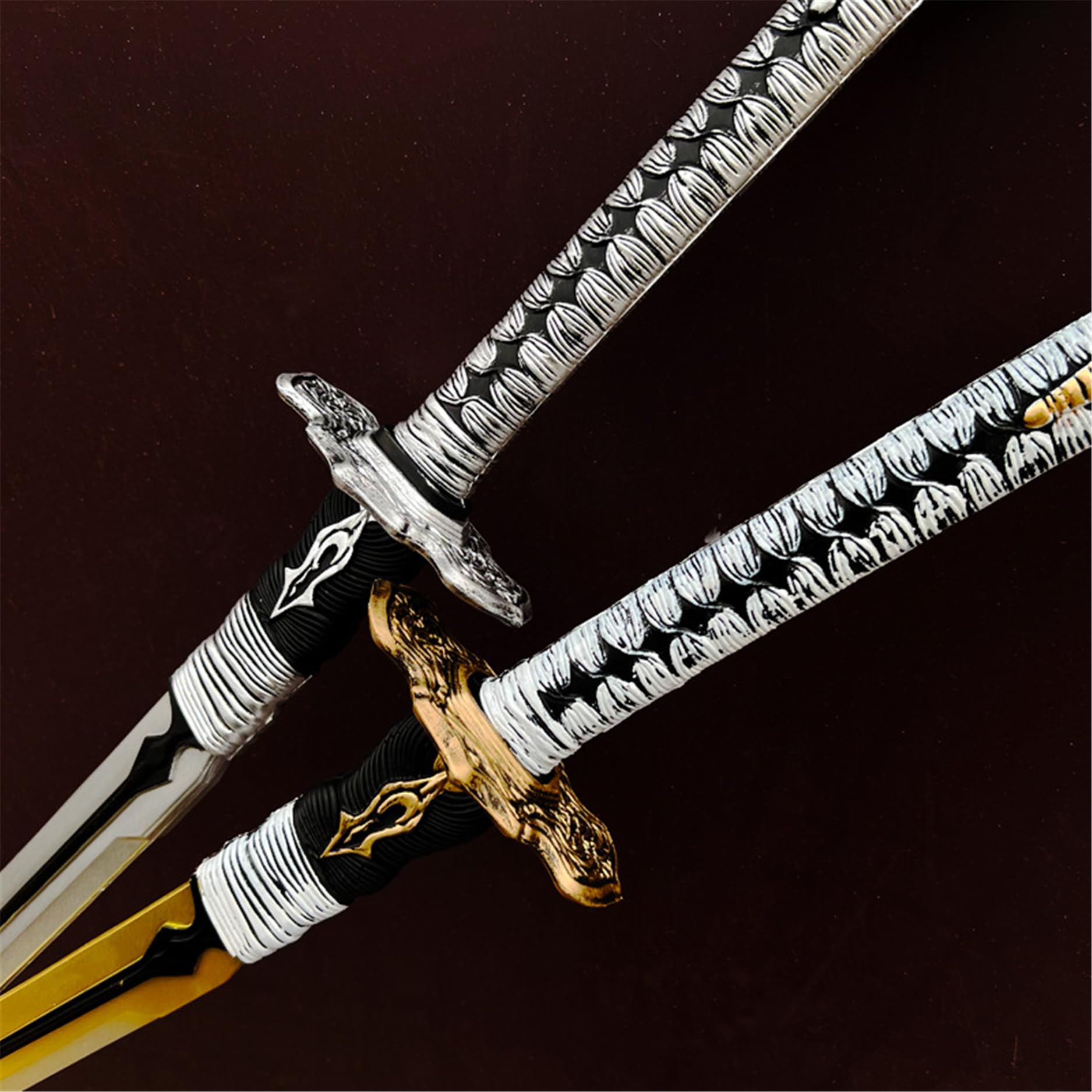 Amazon.co.jp: 模造刀 ニーアオートマタ 白の契約 100cm PU製造 発泡