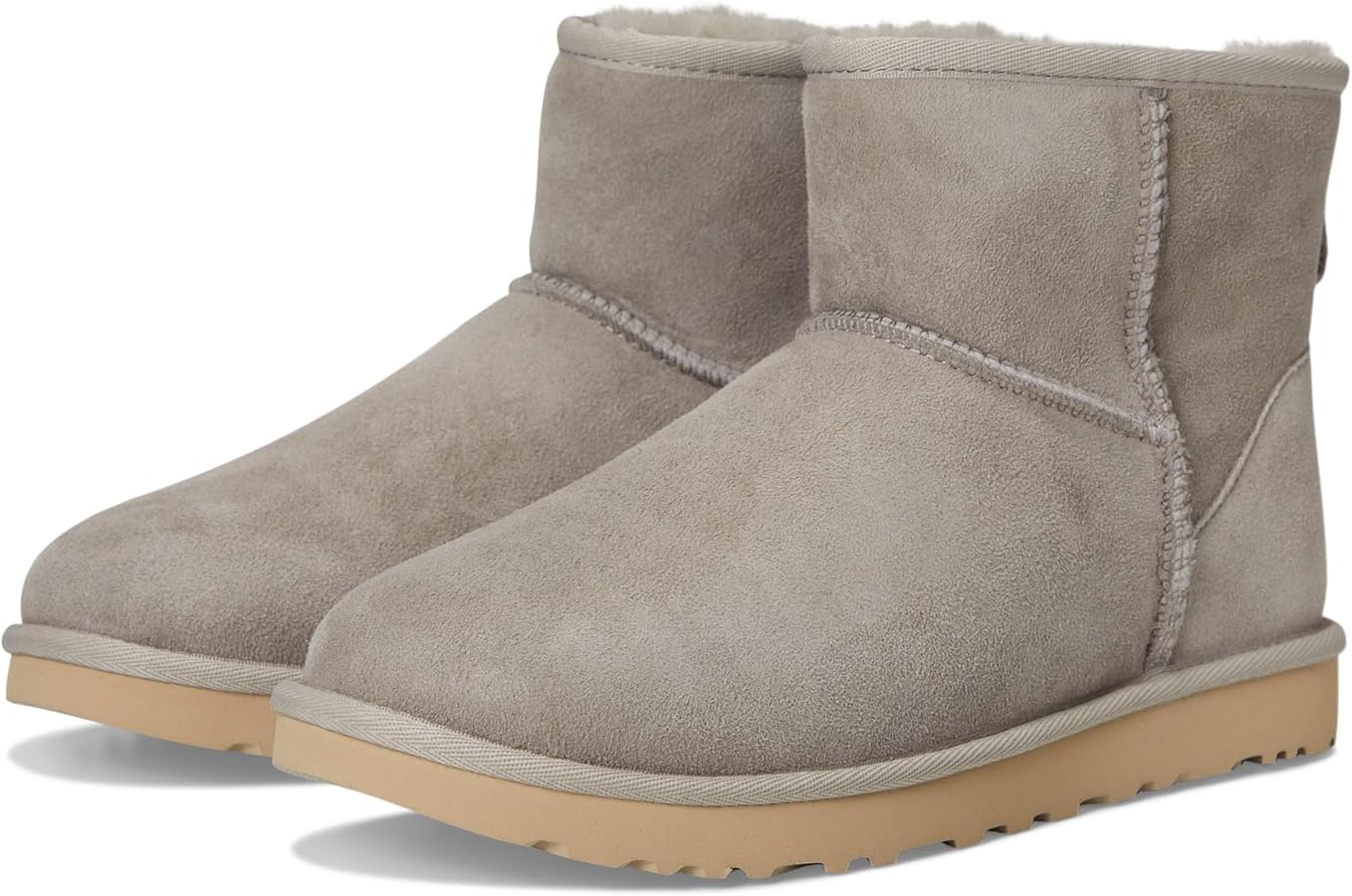 UGG -W CLASSIC MINI II-CAMPFIRE-06 : Amazon.ca: Clothing, Shoes