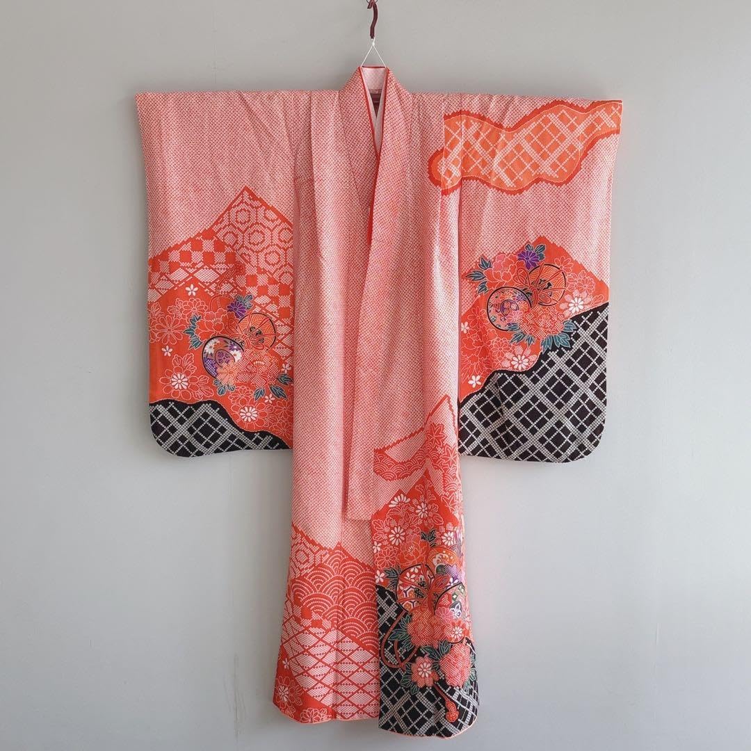 七五三7歳女の子 フルセット 赤地しぼり柄 緑地袋帯 小物 7331七五三7