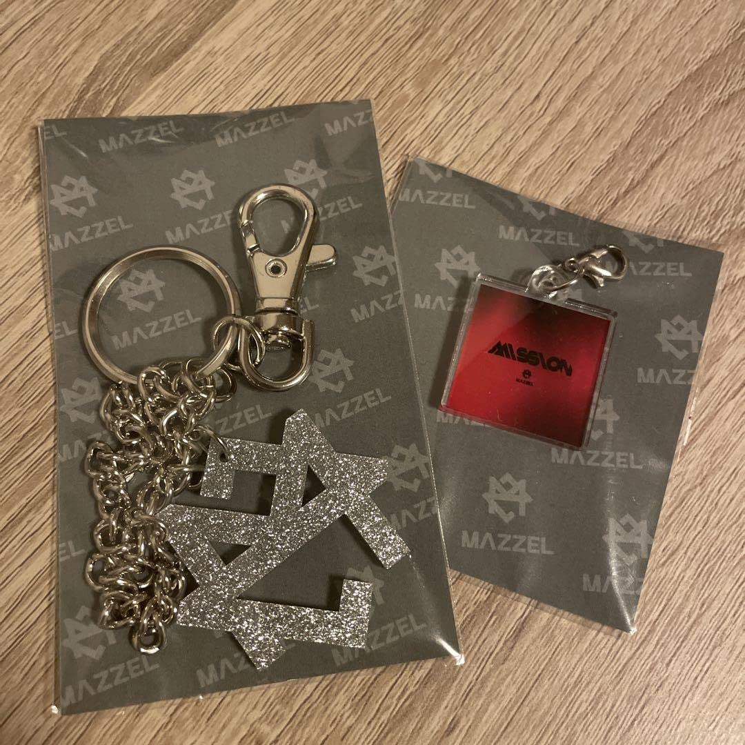 Amazon.co.jp: MAZZEL チャームコレクトキーチェーン : おもちゃ