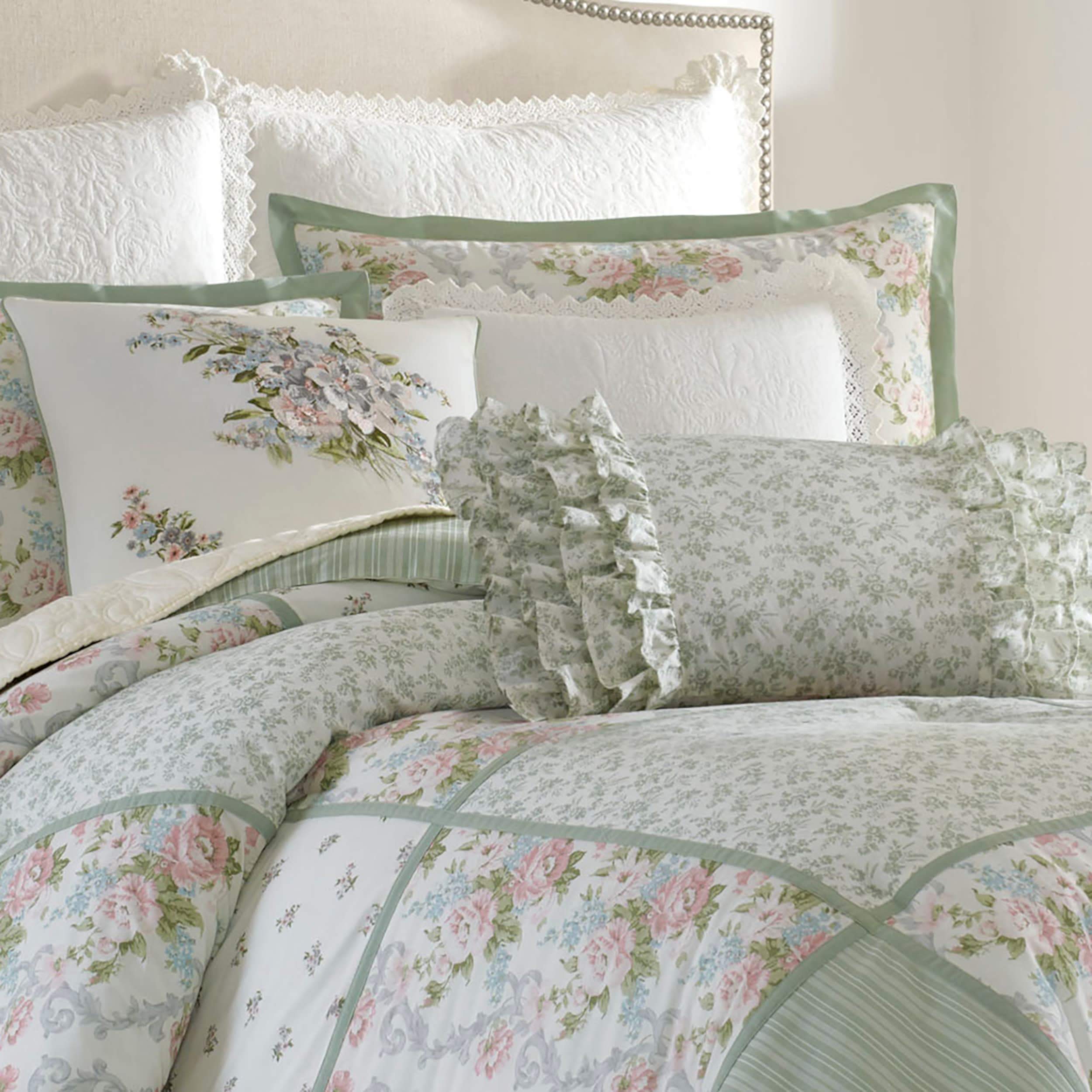 Amazon.com: Laura Ashley - King Comforter Set, Reversible Cotton