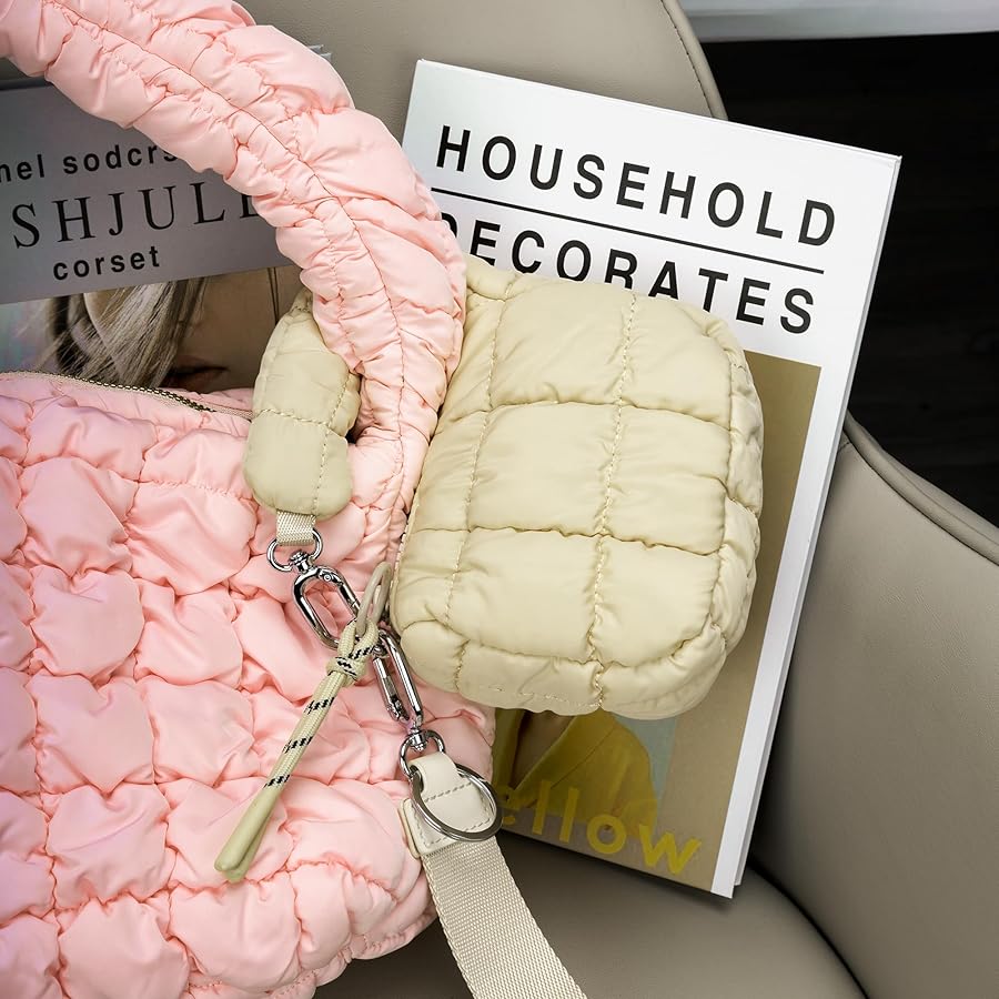 Amazon.com: DOYOGI Mini Quilted Wristlet Bag for Women, Puffer