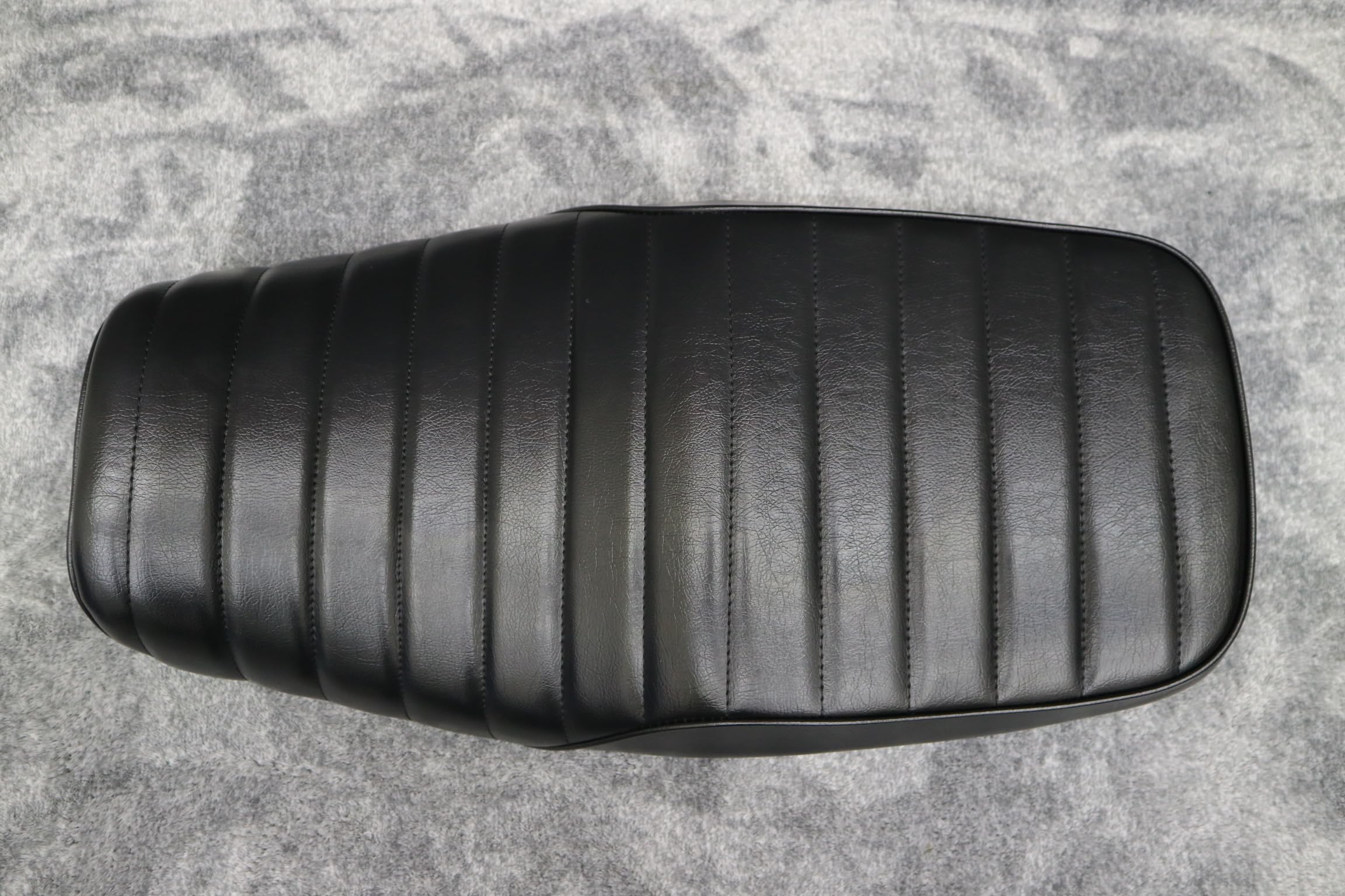 Amazon | 黒皮 タックロールシート ZRX1200 /1100 カスタム