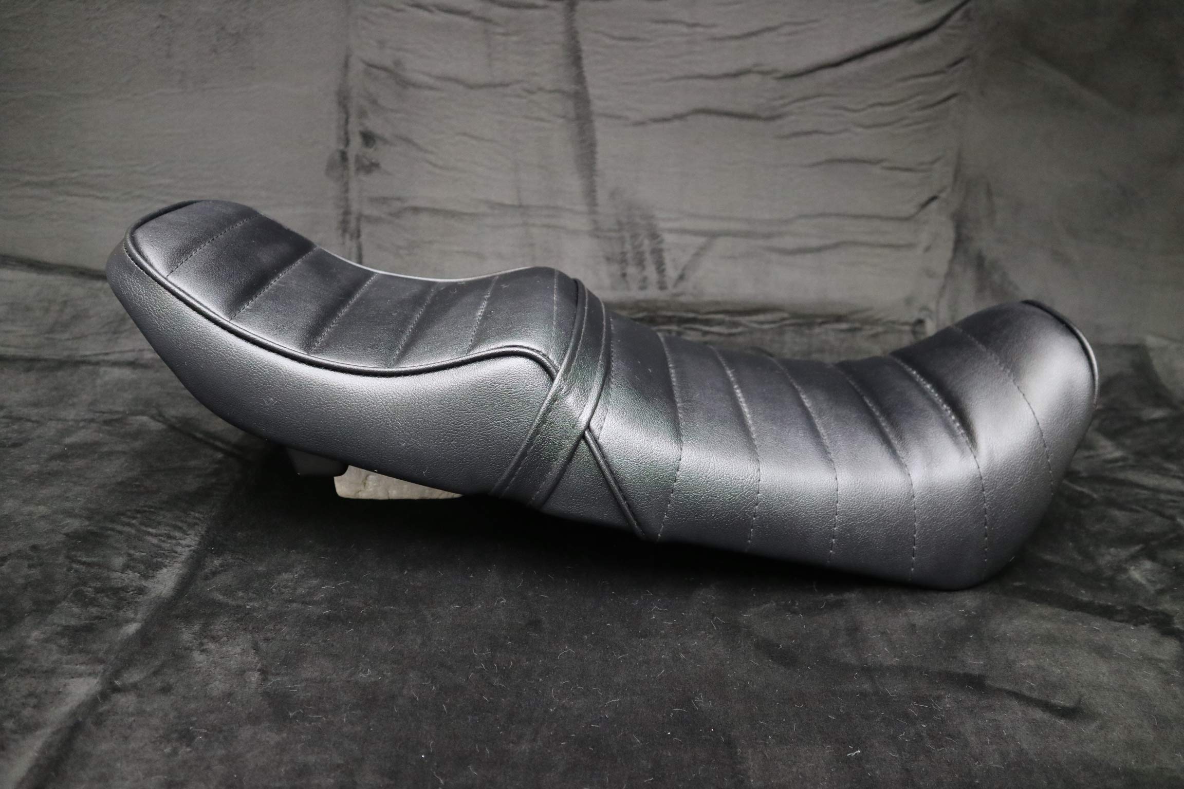 Amazon | CBR400F タックロール シート 黒皮 / CBR400F