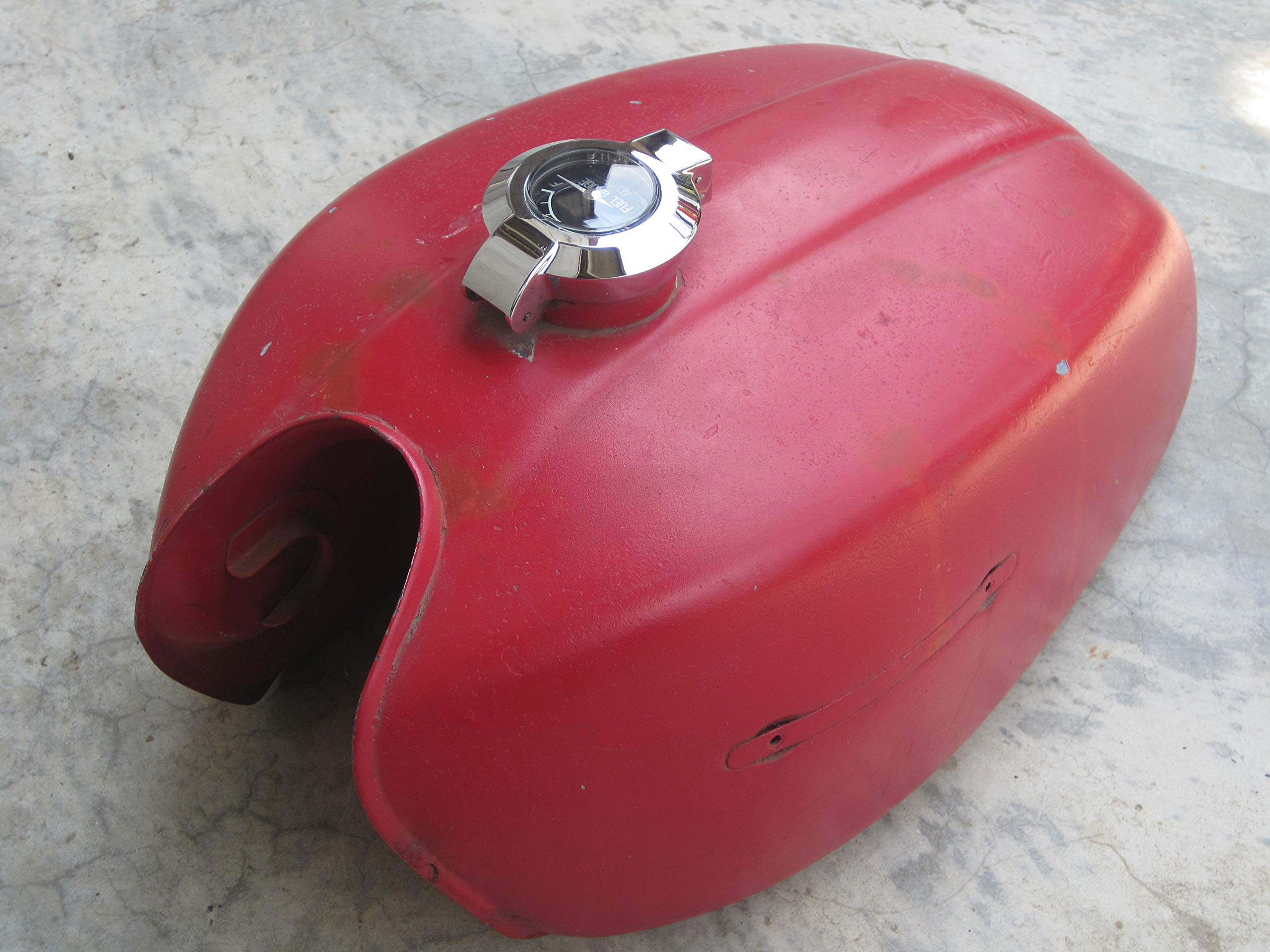 Amazon | SUZUKI GT 380 550 750 T500燃料計付きタンクキャップ (1