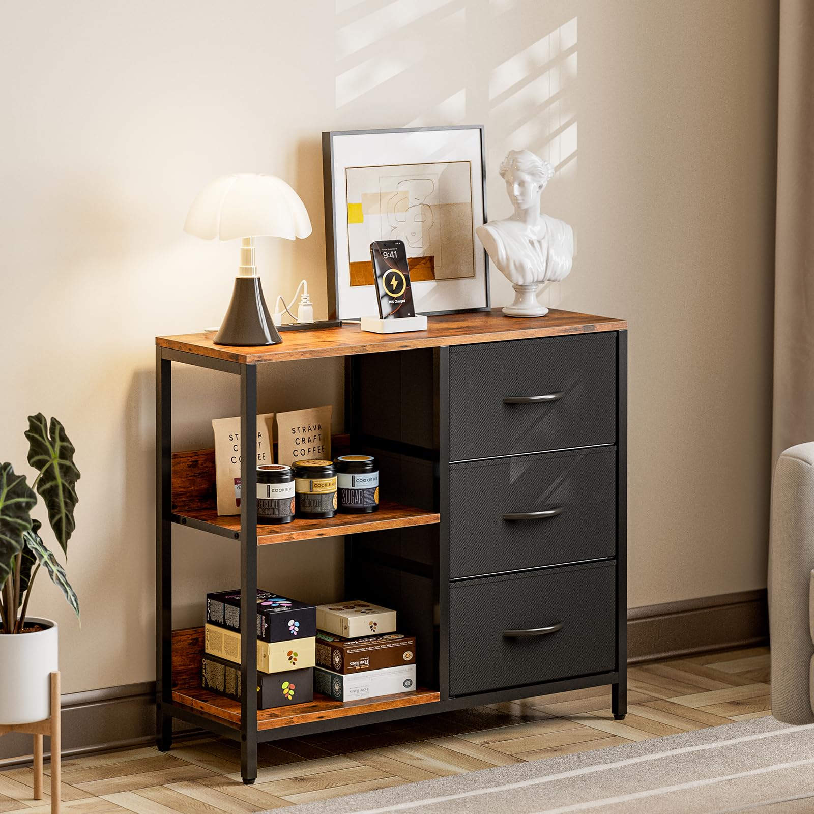 アンティーク 彫刻入り家具 キャビネット 5角形リビング収納 整理箪笥