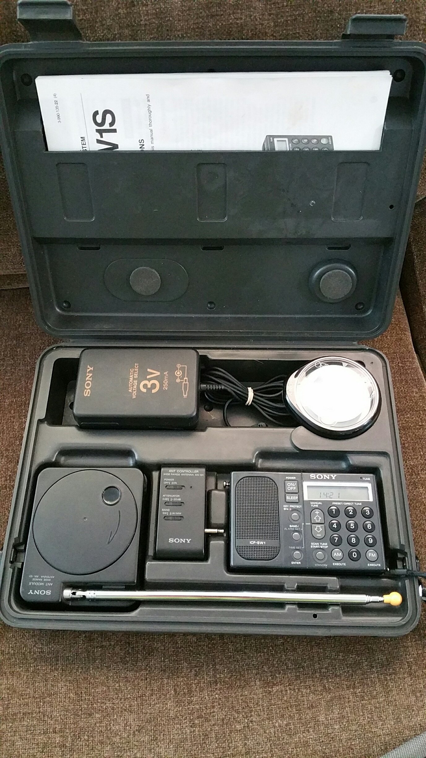 Amazon.co.jp: SONY ソニー ICF-SW1S FMステレオ/LW/MW/SW PLL