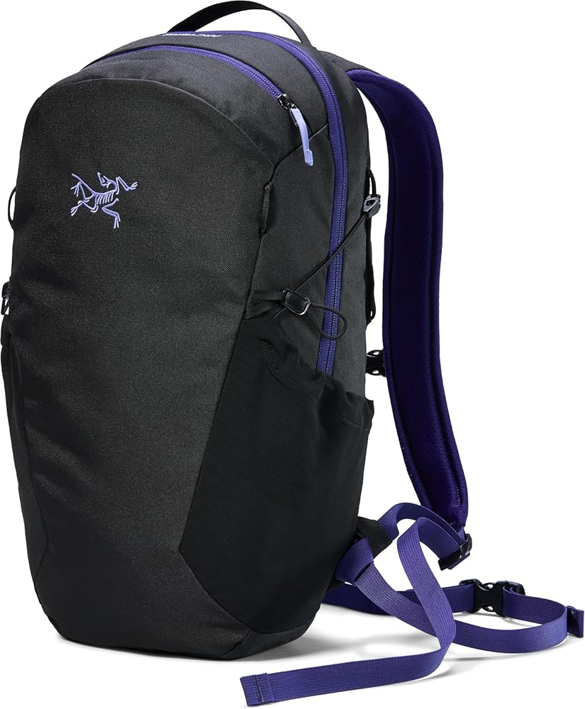 Amazon.com | Arc'teryx Mantis 16 Backpack | Sleek Compact 16L