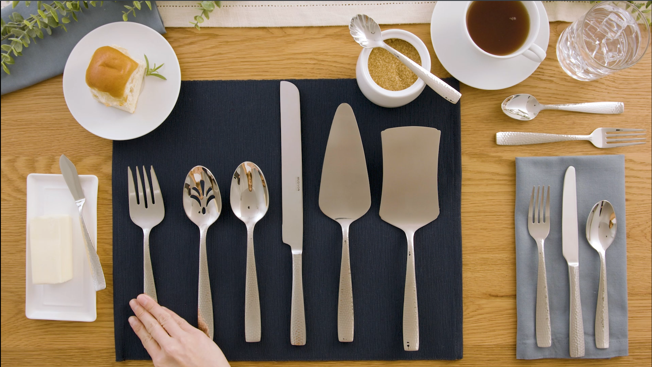 Amazon.com | Hudson Essentials 68-Piece Hammered 18/10 Stainless