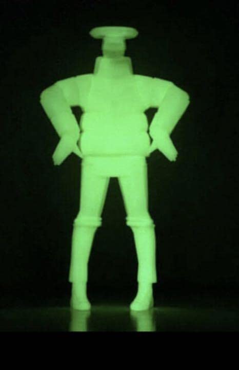 Amazon.co.jp: 小畑多丘 TAKU OBATA SOFB-BOY 蓄光フィギュア : おもちゃ