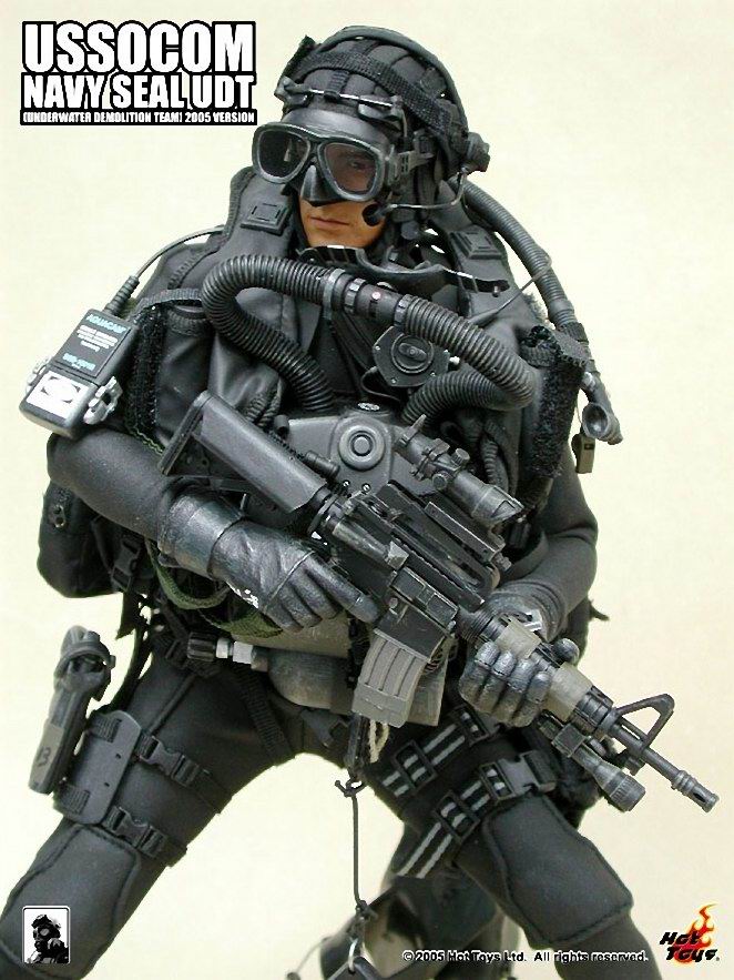 하비박스- 핫토이 공식수입원, 12인치 피규어,스테츄 전문 쇼핑몰