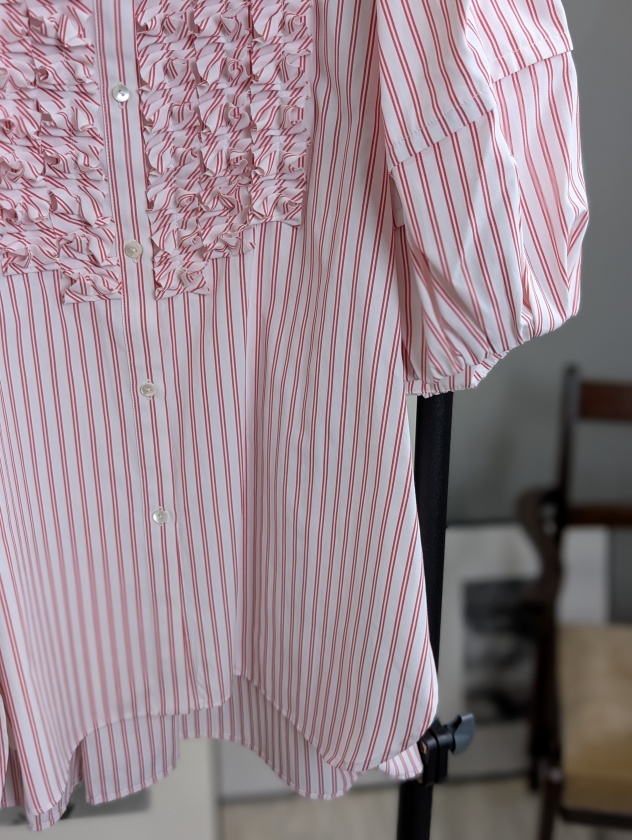 MARILYN MOON】マリリンムーン ストライプタックフリルブラウス modern