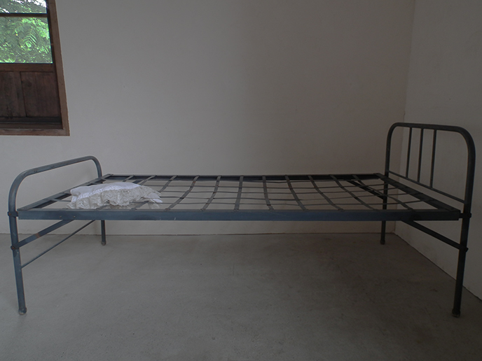 E03462 インダストリアル シャビーなアイアンベッドフレーム