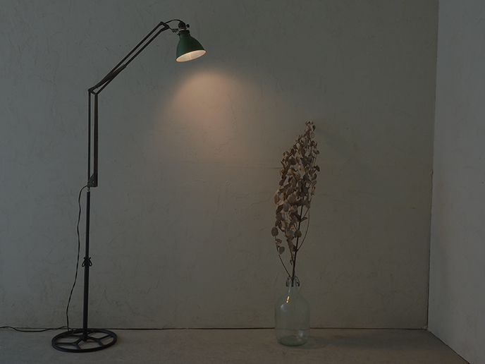 古道具 廃材リメイクのスタンドZライト | MANSIKKA antiquesMANSIKKA