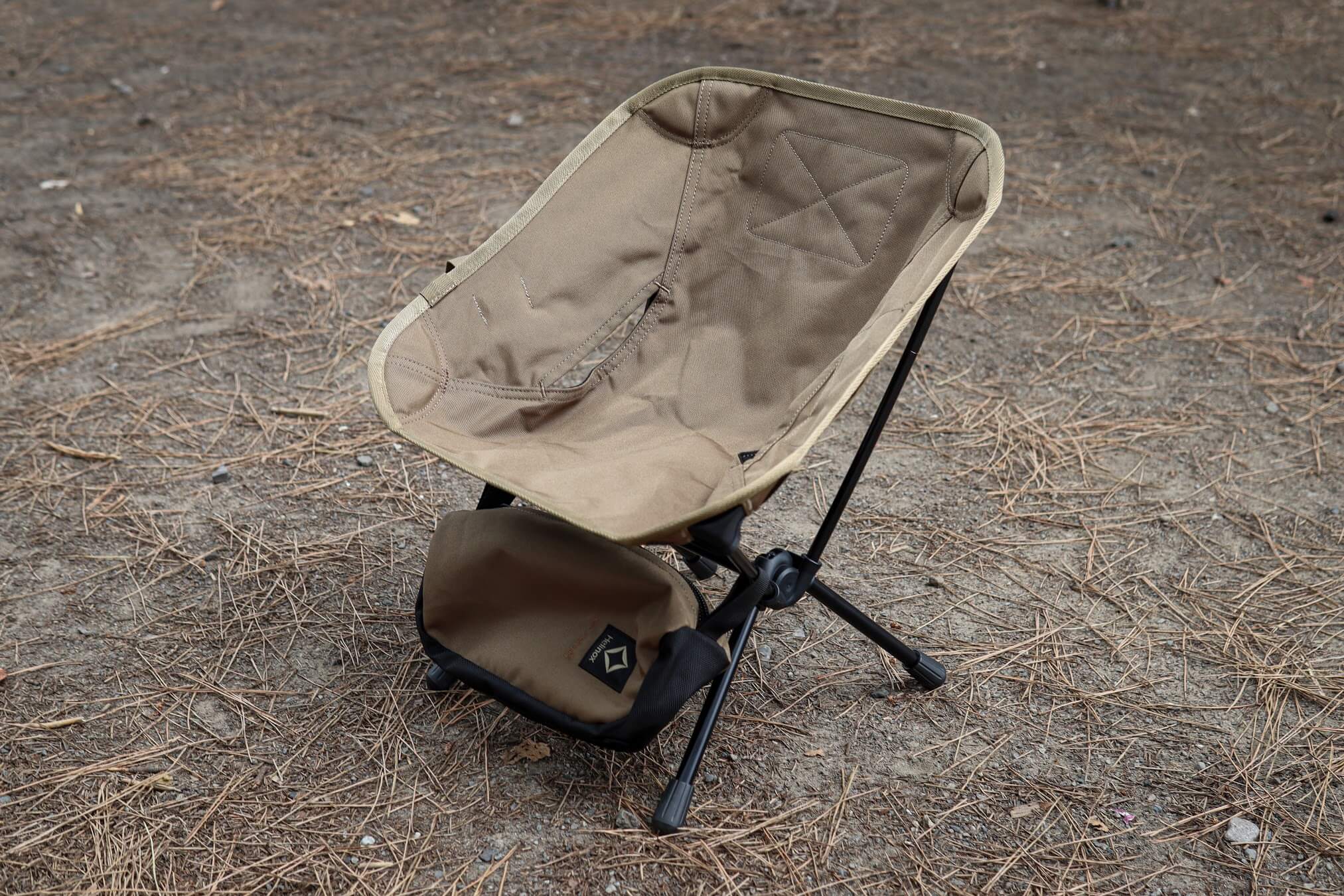 Helinox[ヘリノックス] タクティカル チェア ミニ レビュー。大人から