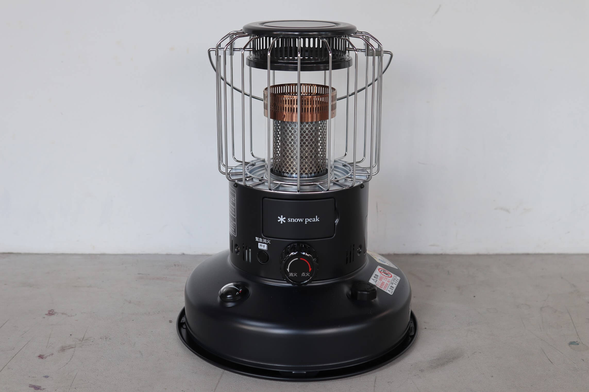 冬キャンプ]スノーピーク グローストーブ(KH-100BK) レビュー。精悍