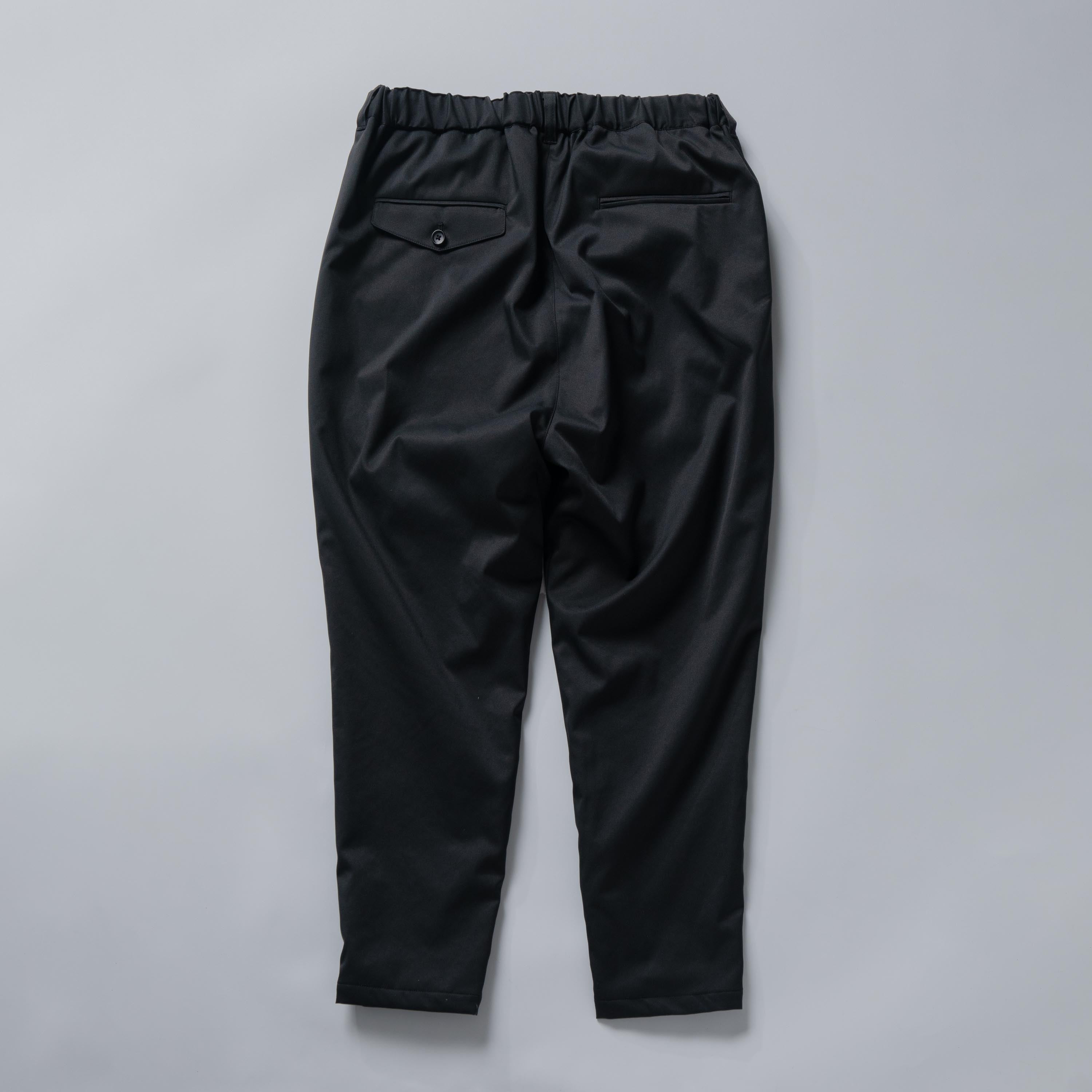 warm] ultimex one tuck tapered easy pants – Macqlo