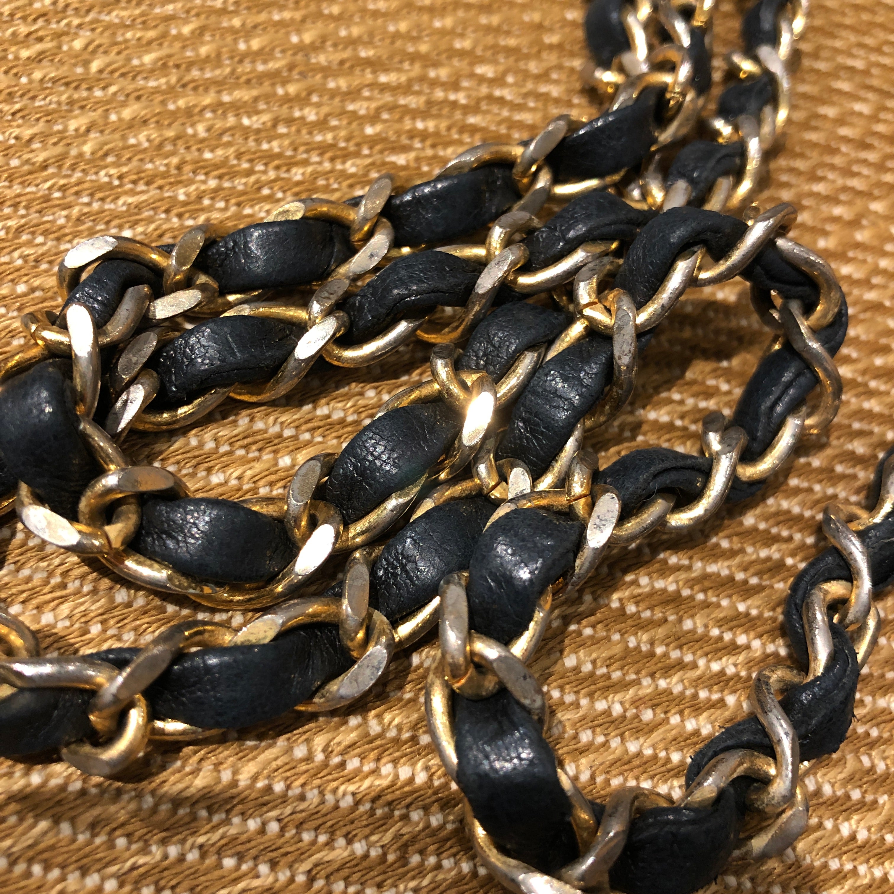 CHANEL シャネル ビコローレ ココマーク COCO マトラッセ チェーン