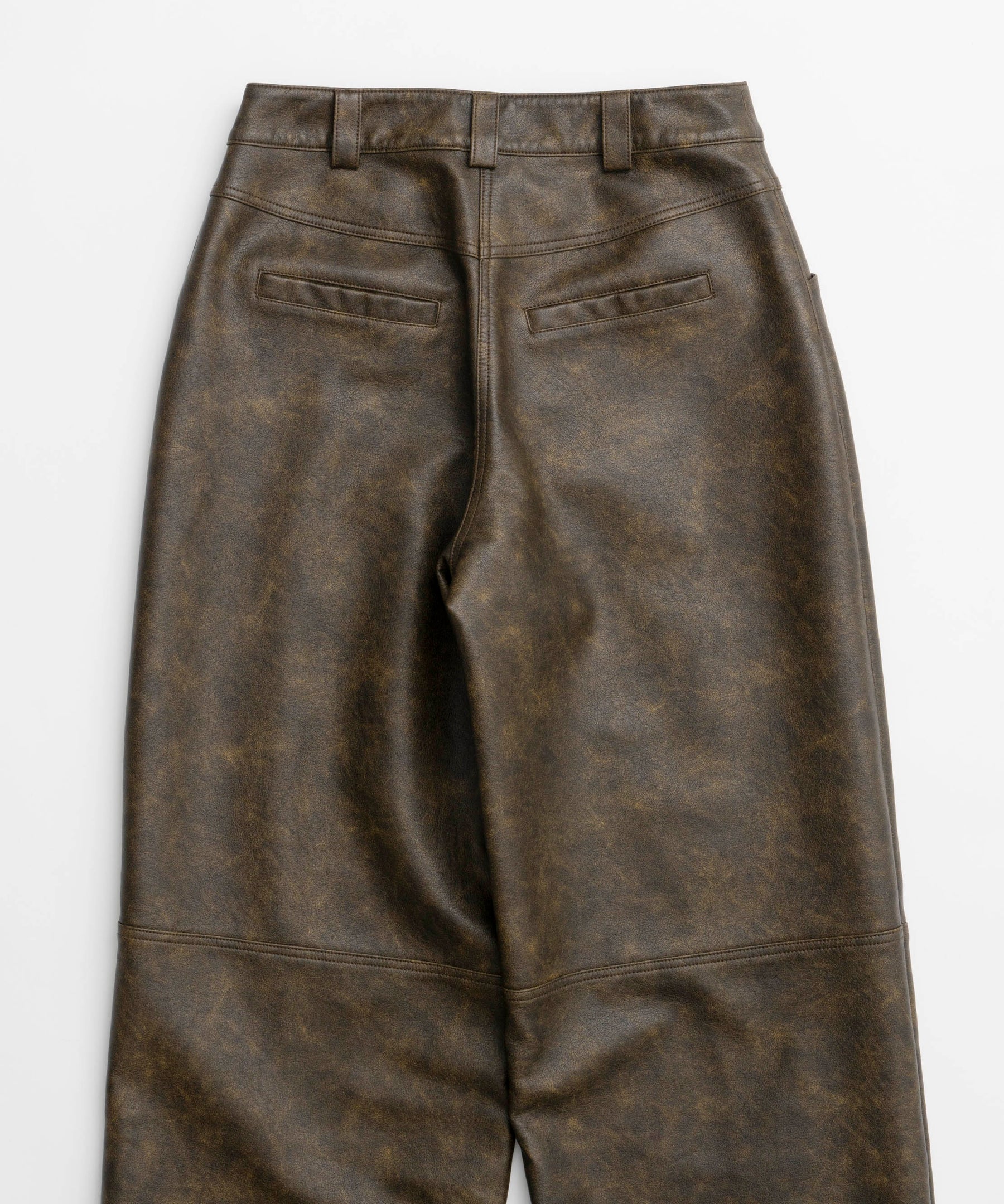 SALE】Cocoon Wide Silhouette Vegan Leather Pants