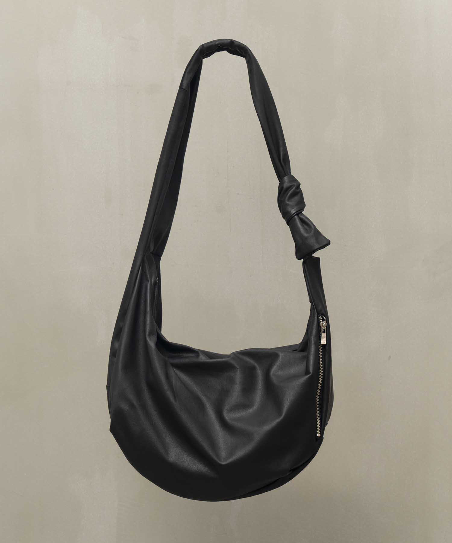 PRE-ORDER】Leather Shoulder “BANANA” Bag