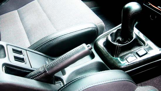 BH・BEレガシィ GD・GGインプレッサ ATシフトブーツ本革