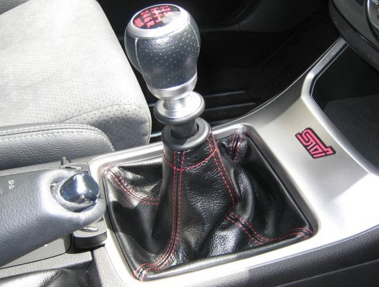 GE・GH・GR・GVインプレッサ 6MTシフトブーツ 本革＆ウルトラスエード