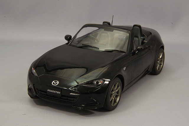 ファースト18 1/18 マツダ ND ロードスター ジェットブラックマイカ