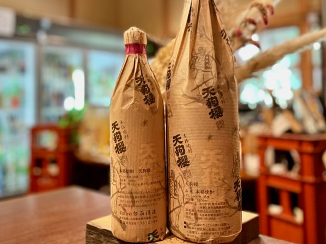 芋焼酎 天狗櫻(定番) 25度 1800ml / 白石酒造|| リカーショップ アンボア