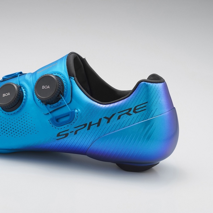 シマノ RC9(SH-RC903) ホワイト ノーマルタイプ SPD-SL シューズ