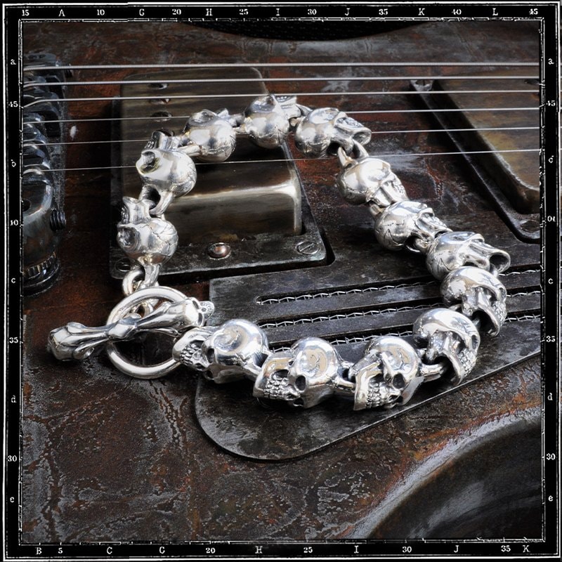 MONASTERY SKULL BRACELET | クレイジーピッグ公式オンラインストア