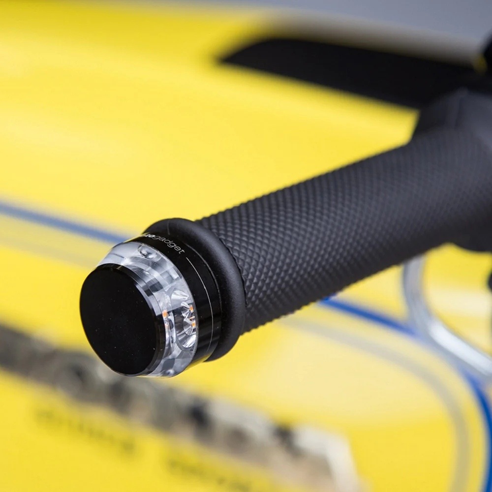 mo.ブレイズ ディスク ブラック バーエンドウインカー（1個） | 全商品