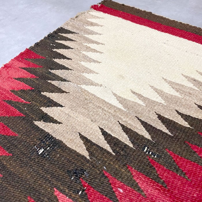 40s OLD NAVAJO HANDWOVEN TRIPLE CHEVRON DESIGH WOOL RUG 78×155