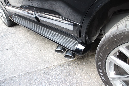 トヨタ ランドクルーザー200 ワンオフ サイド出しマフラー 【型式