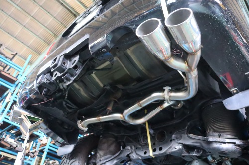 USトヨタ セコイア ワンオフ マフラー 【型式：－】 | ワンオフ製作