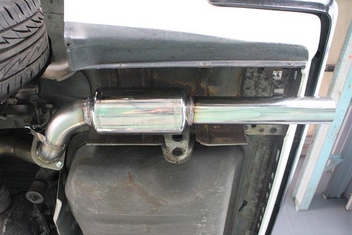 ニッサン スカイライン ワンオフマフラー 【型式：DR30