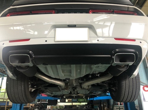 ダッジ チャレンジャー 可変バルブ付ワンオフマフラー 【型式