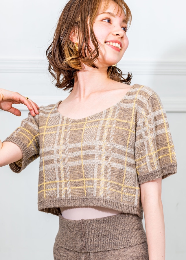 ドナプリマ】 ふわふわタータンチェックトップス 全2色の商品詳細