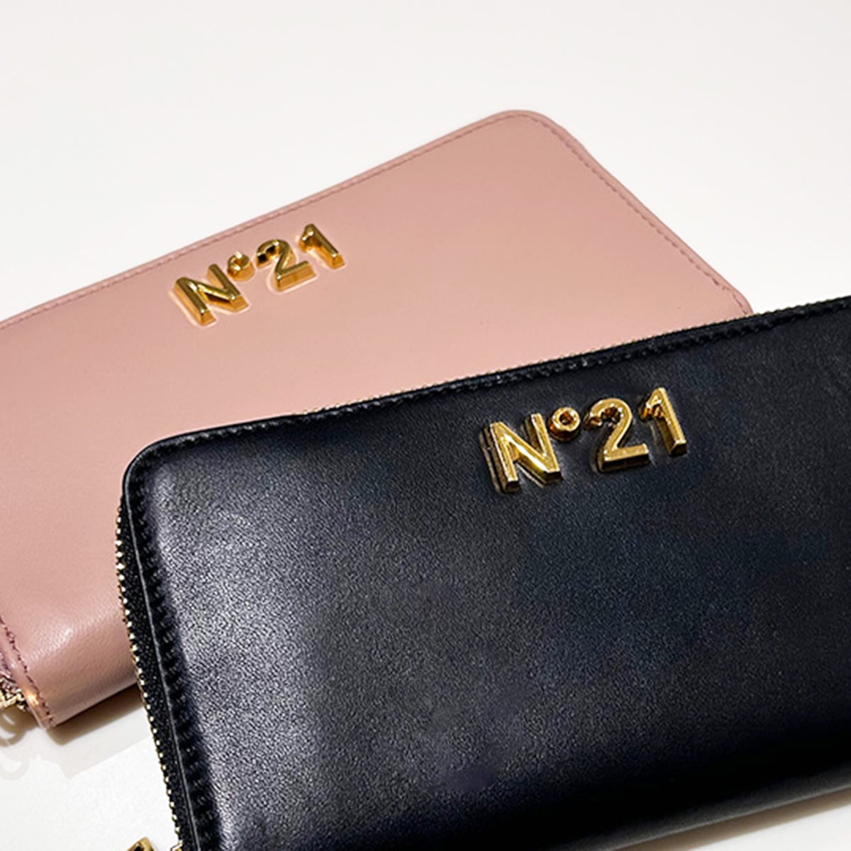 N21 ヌメロヴェントゥーノ】財布 の通販｜正規取扱店 ANNE onlinestore