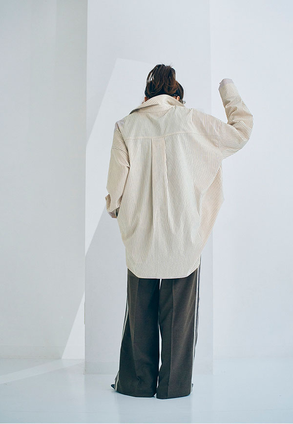 在庫なし】Stripe emblem Shirt/ストライプエンブレムシャツ