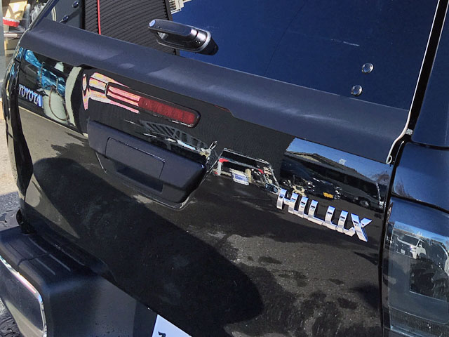 タイ製 リアゲートハンドルガーニッシュ | GUN125 ハイラックス