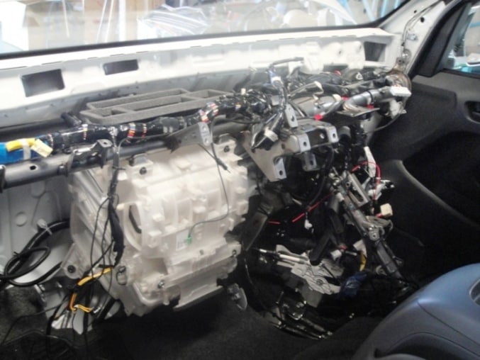 取付作業込】200系ハイエース 純正オートエアコン化 【発送できません