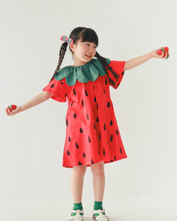 子供服 通販 B.G ROOM STORE 【公式】 | 【26PS】いちごワンピース