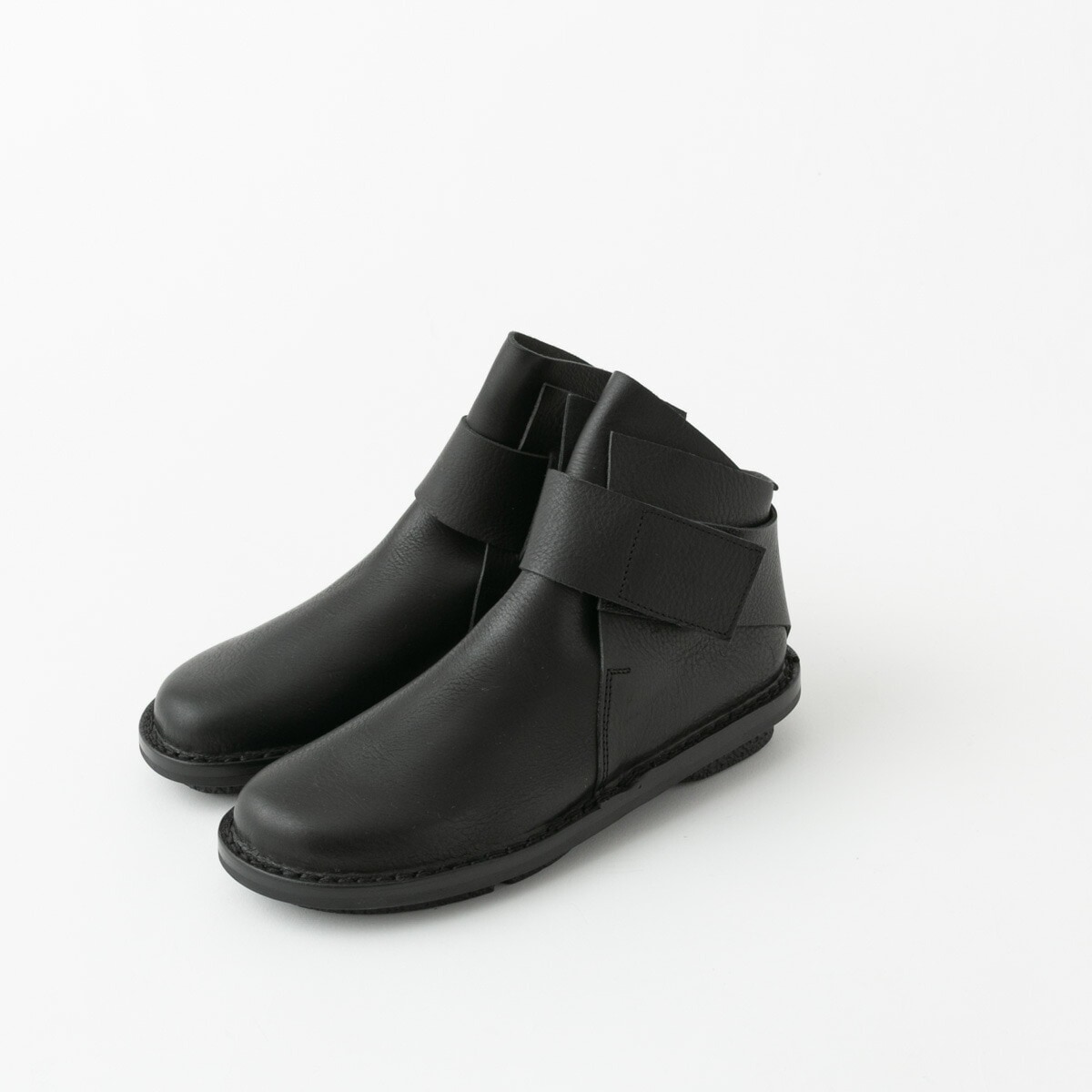 trippen トリッペン レザーショートブーツ BASE WAW242 black