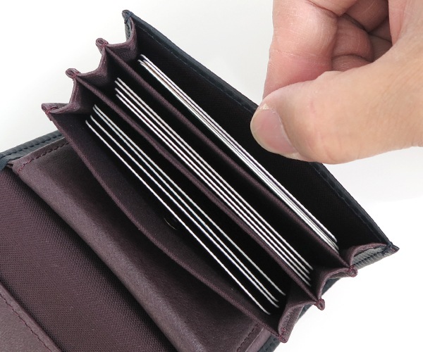 エムピウ m+ ミッレフォッリエ 2P25 ミニ財布 （カラー：ネイビー