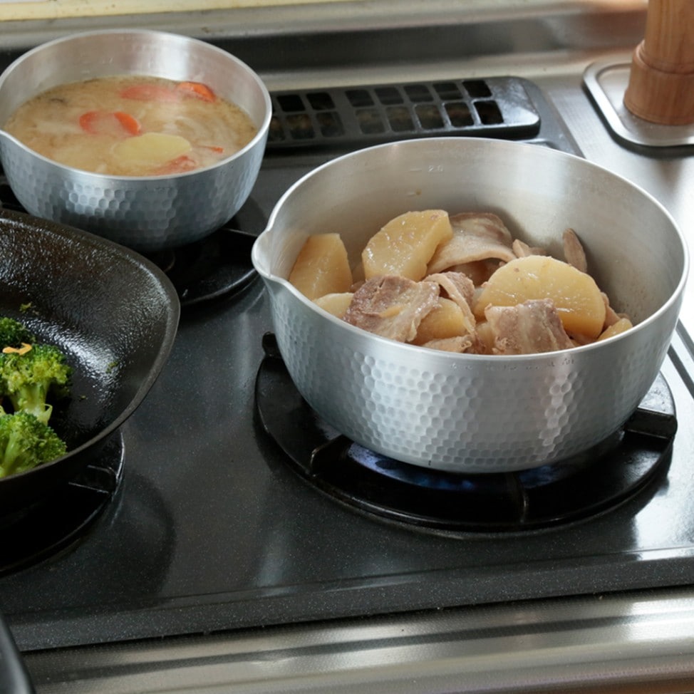 口つきやっとこ鍋 （中尾アルミ製作所×cotogoto） | 鍋 | cotogoto